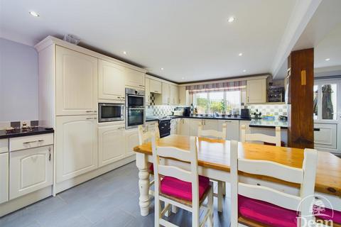 4 bedroom detached house for sale, Symonds Yat Rock