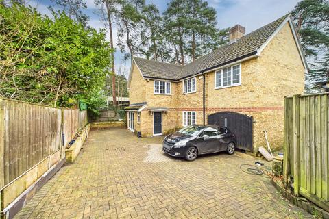 Heathermount, Bracknell, Berkshire, RG12