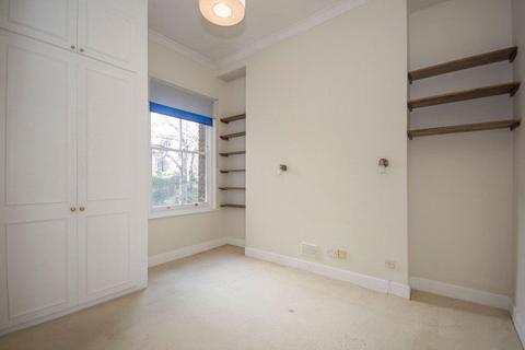 1 bedroom flat to rent, Sutherland House, Queenstown Road SW8