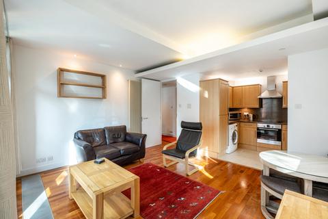 2 bedroom apartment to rent, City Road, London EC1Y