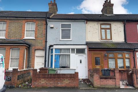 2 bedroom terraced house for sale, 22 St. Johns Road, Barking, Essex, IG11 7XL