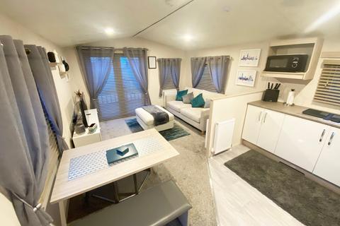 2 bedroom lodge for sale, Street Lane, Goole DN14