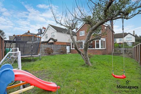 3 bedroom detached house for sale, Honey Lane, Waltham Abbey, EN9