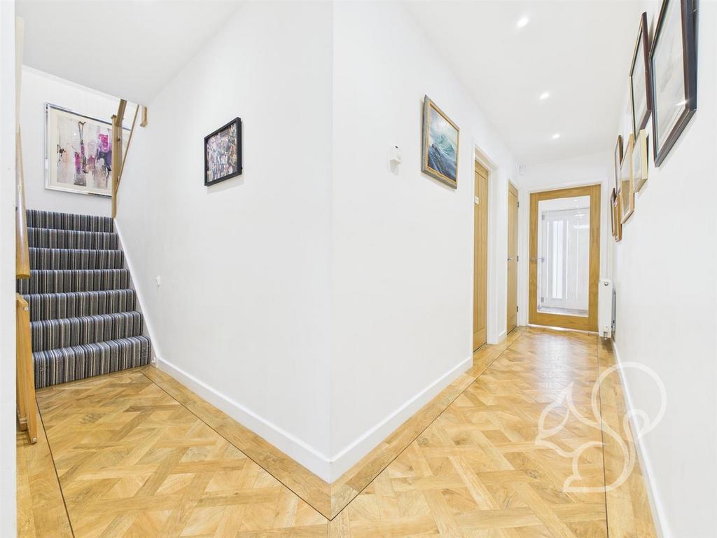 Hall to front door
