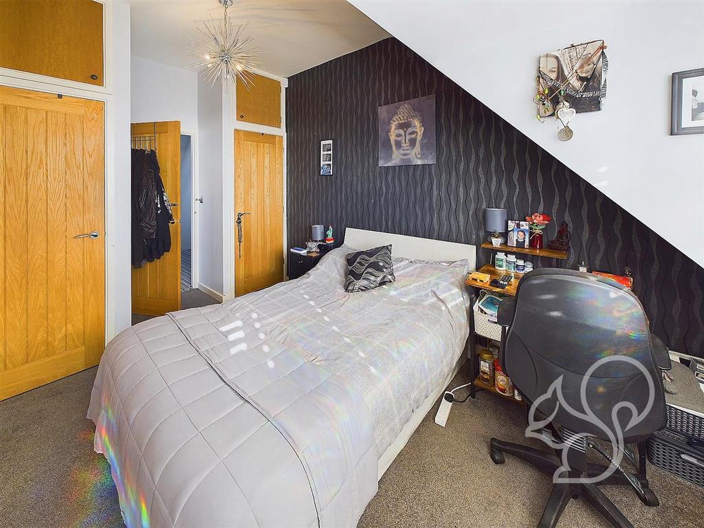 Second bedroom
