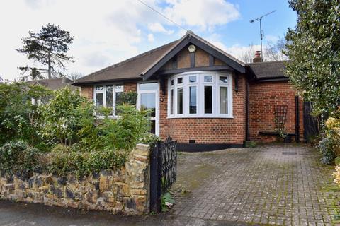 2 bedroom detached bungalow for sale, Oaks Close, Leatherhead KT22