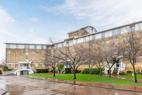 1 bedroom flat for sale, Elbourne Court, Canada Water SE16