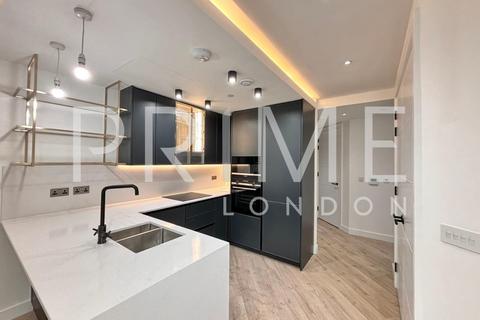 2 bedroom apartment to rent, Valencia Tower, 250 City Road EC1V