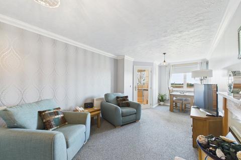 2 bedroom retirement property for sale, Wealdhurst Park, Broadstairs, CT10