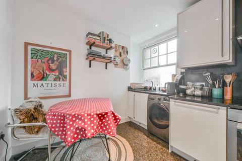 1 bedroom flat for sale, Wells Street, Fitzrovia, London, W1T