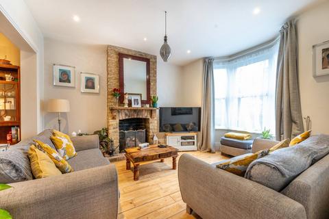 3 bedroom end of terrace house for sale, Acacia Road, Walthamstow, London, E17