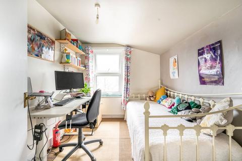 9 Acacia Road, Walthamstow, London, E17 8BN