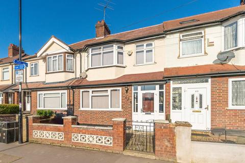 3 bedroom terraced house for sale, Kynaston Avenue, Thornton Heath, CR7