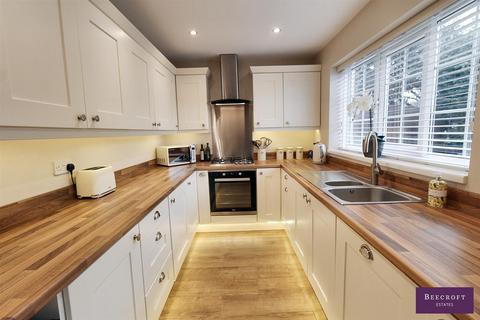 17 Old House Close, Hemingfield, Barnsley, S73 0QS
