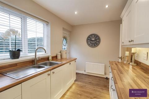 17 Old House Close, Hemingfield, Barnsley, S73 0QS