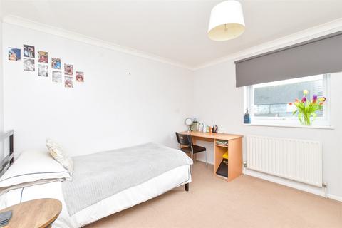 175 Maplehurst Road, Chichester, PO19 6XJ