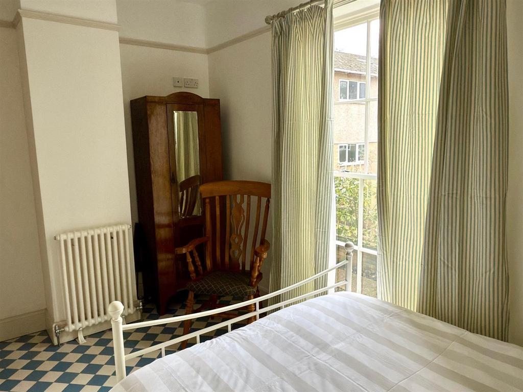 2 BEDROOM.jpg