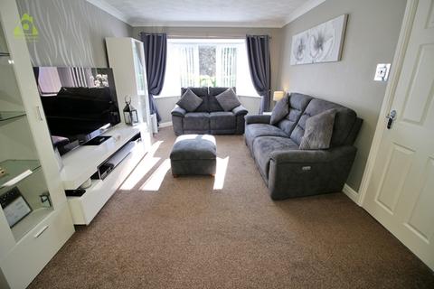 4 bedroom detached house for sale, Farleigh Close, Westhoughton, BL5 3ES