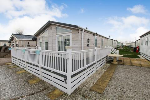 2 bedroom bungalow for sale, Delta Superior Lodge -Sheerness Holiday Park