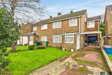 4 bedroom semi-detached house for sale, Burwash Road, Furnace Green RH10