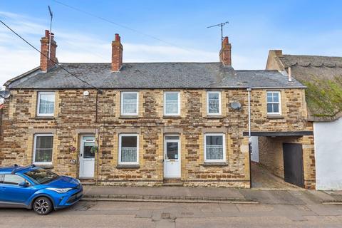 3 bedroom terraced house for sale, Middle Street, Kettering NN14