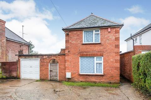 3 bedroom detached house for sale, Winchester Road, Basingstoke, Hampshire