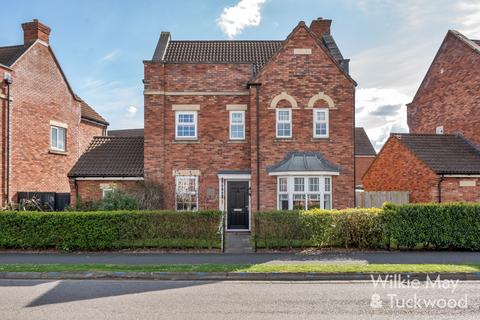4 bedroom detached house for sale, Willstock Way, Bridgwater TA5