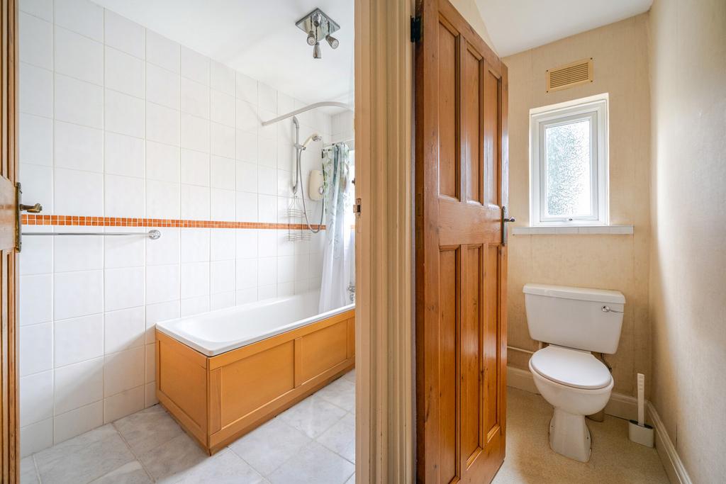 Bathroom &amp; WC