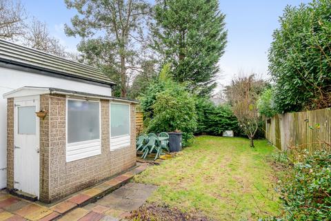 10 Oak Gardens, Croydon, CR0 8ES