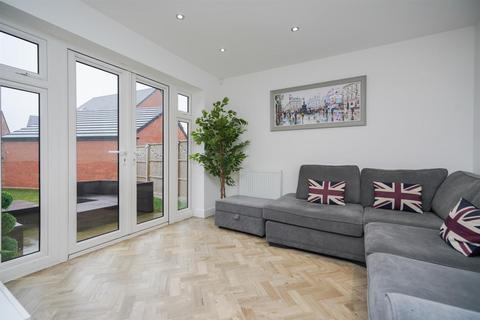 4 bedroom detached house for sale, St Marys Mews, Cubbington, Leamington Spa