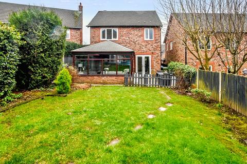 3 bedroom detached house for sale, Headworth Close, Kingsmead