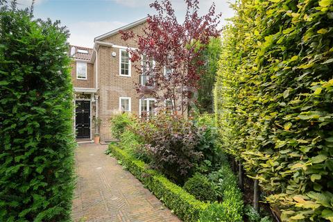 6 bedroom semi-detached house for sale, The Lane, London, NW8