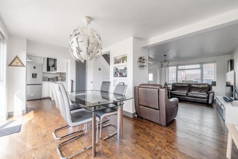 26 Glendale, Swanley, BR8 8TB