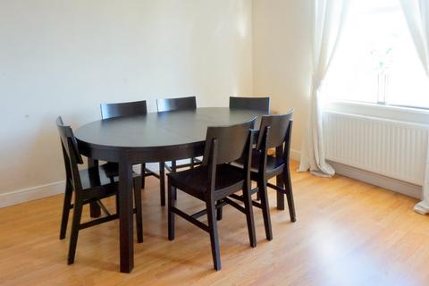 2 bedroom flat to rent, Clare Road, Bristol BS6