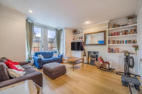 3 bedroom maisonette for sale, Sternhold Avenue, Balham