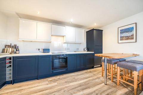 1 bedroom flat for sale, Phoenix way, Wandsworth