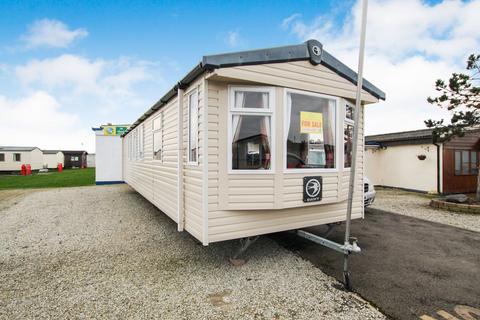 3 bedroom bungalow for sale, Caravan -Sheerness Holiday Park