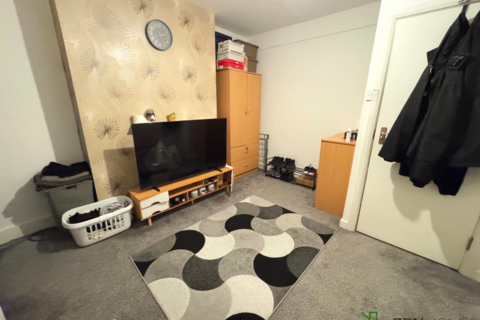 3 bedroom end of terrace house for sale, London N18