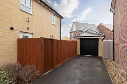 4 bedroom detached house for sale, Lowlands Road, Hockley SS5