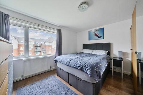 1 Ashdown Road, Chandler's Ford, Eastleigh, SO53 5RB