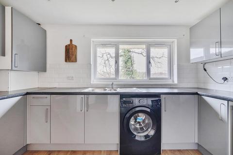 1 Ashdown Road, Chandler's Ford, Eastleigh, SO53 5RB