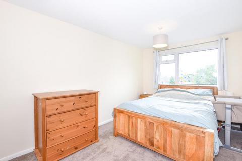 2 bedroom maisonette for sale, South Reading / Shinfield borders,  Berkshire,  RG2