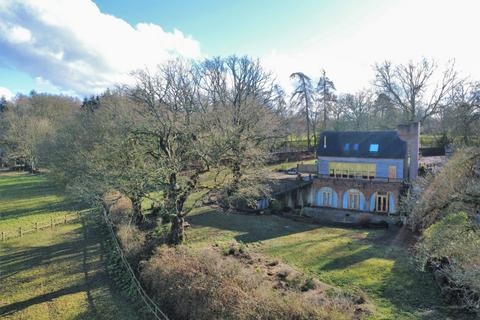 4 bedroom detached house for sale, Frensham Lane, Churt, Farnham, Surrey