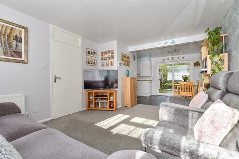 3 bedroom terraced house for sale, Petts Crescent, Minster, Ramsgate, Kent