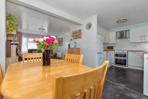 3 bedroom terraced house for sale, Petts Crescent, Minster, Ramsgate, Kent