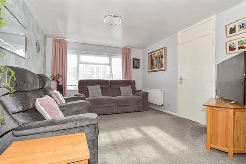 3 bedroom terraced house for sale, Petts Crescent, Minster, Ramsgate, Kent