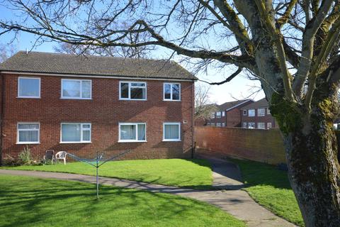 31 Chalgrove Road, Thame, OX9 3TF