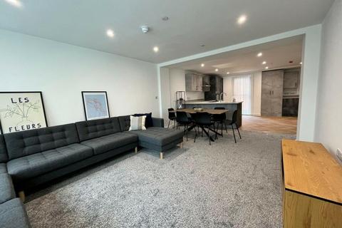 9 bedroom house to rent, Camden Street, Liverpool L3