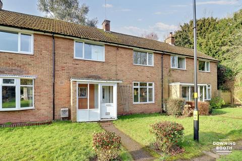 3 bedroom terraced house for sale, Broom Covert Road, Lichfield WS14