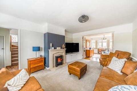 4 bedroom detached house for sale, Avondale Avenue, Surrey TW18